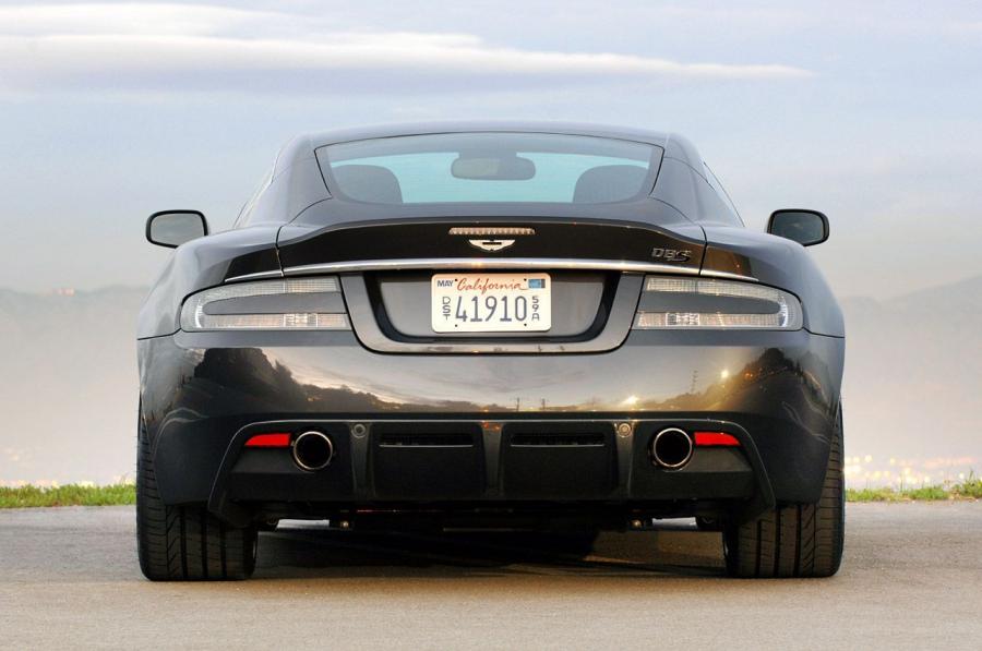  Aston Martin DBS 007 Quantum of Solace 2008 года  (фото 26 из 43)